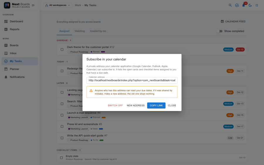 The calendar feed dialog with the private calendar address, the copy button and the New address and Switch off actions