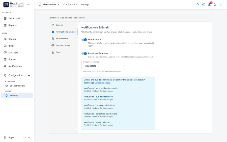The Notifications and Email tab with the notifications master switch, the e-mail switch, the default reminder and the state of the scheduled tasks